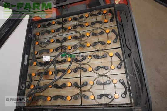 Elevadora - Linde - e 50 hl 388