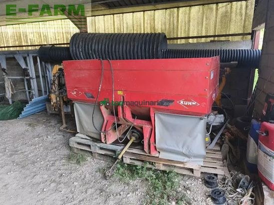 Esparcidor - Kuhn - axera m 1101