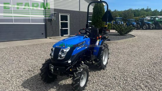Tractor agrícola - Solis - s26 6+2 gearmaskine med servostyring