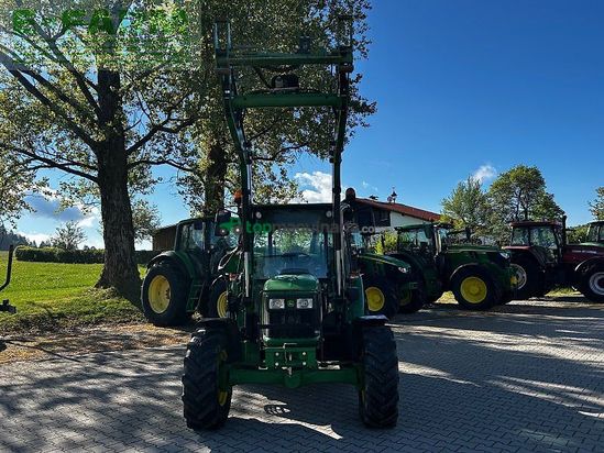 Tractor agrícola - John Deere - 5055 e