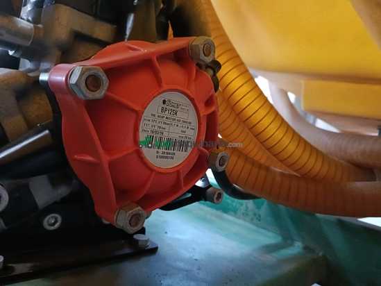 Pulverizador suspendido BENAVIDES - TITAN 1200 L