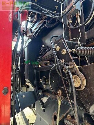 Empacadora gigant - New Holland