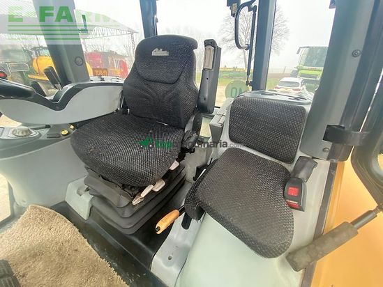 Tractor agrícola - Challenger - mt 575b