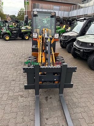 Minicargadora - Schaffer - 2428 slt