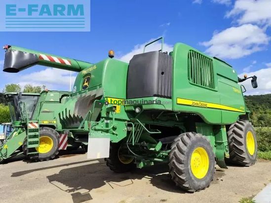 Cosechadora de Cereal - John Deere - w550