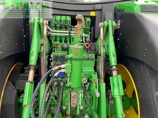 Tractor agrícola - John Deere - 6215r premium edition tractor (st26285)