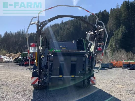 Empacadora gigant - Fendt - rundballenpresse rotana 130f combi