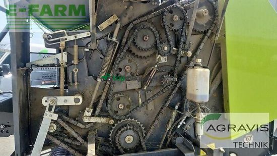 Empacadora gigant - Claas - rollant 340 rc