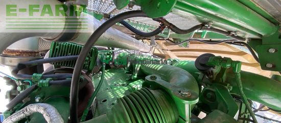 Cosechadora de Cereal - John Deere - 8300