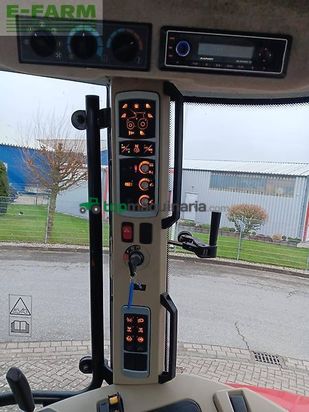 Tractor agrícola - Massey Ferguson - 5610 dyna-4