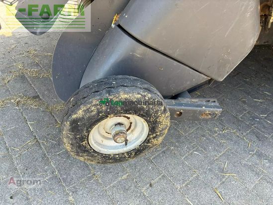 Empacadora gigant - Massey Ferguson - mf 2170 tc