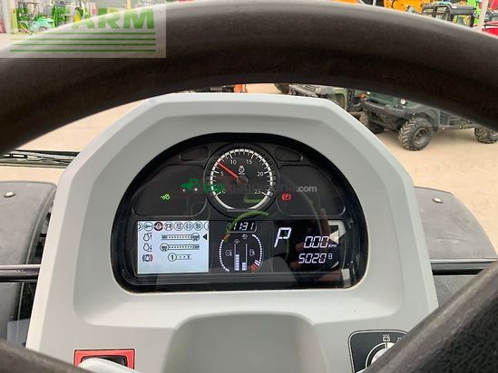 Tractor agrícola - Valtra - g135 active tractor (st26596)