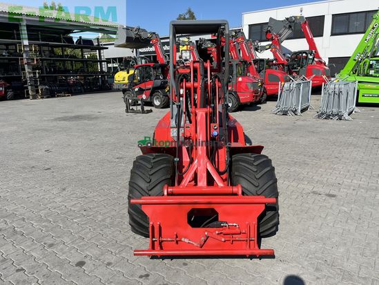 Minicargadora - Fuchs - 950h mit euroaufnahme 150h