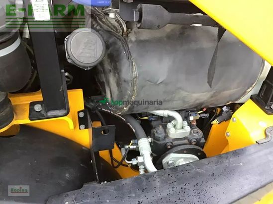 Minicargadora - JCB - tm 220