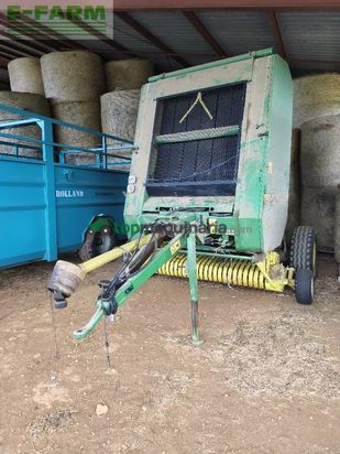 Empacadora gigant - John Deere - 590