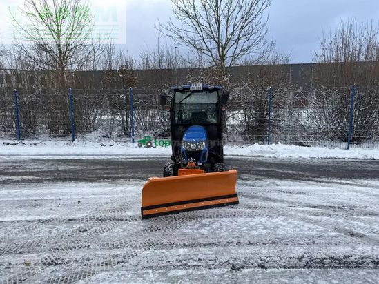 Tractor agrícola - New Holland - boomer 25 compact