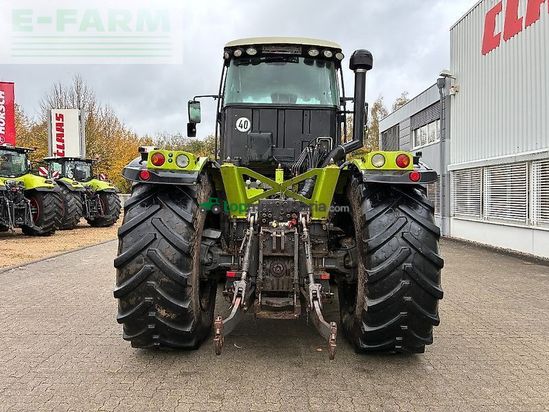 Tractor agrícola - Claas - xerion 3300 trac TRAC