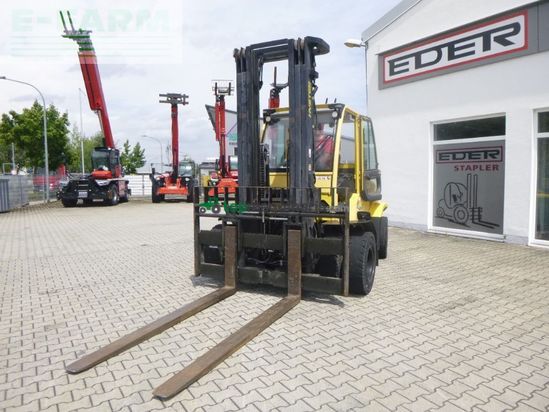 Elevadora - Hyster - h 9.0ft