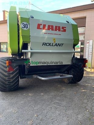 Empacadora gigant - Claas - rollant 454 rc