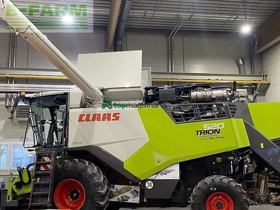 Cosechadora de Cereal - Claas - trion 520 mit vario 560