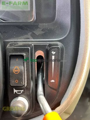 Tractor agrícola - John Deere - 2038r