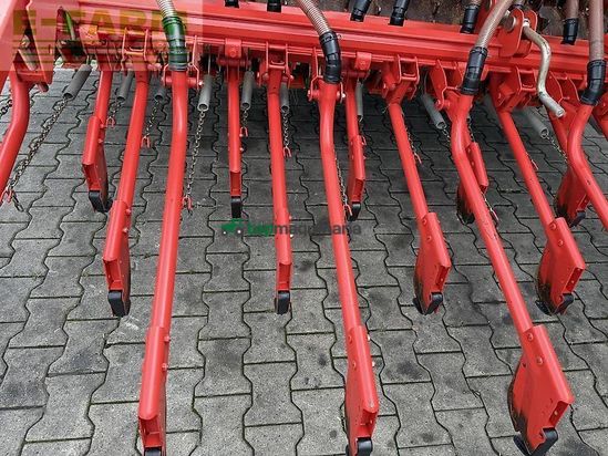 Sembradora - Kuhn - hr 3004 d + venta al 302 24