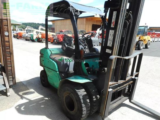 Elevadora - Mitsubishi - fd 25 n triplex 6,4m + ss + zwillingsreifen