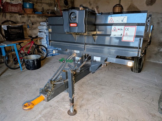 Remolque RIGUAL - H2. SEMINUEVO. En PERFECTAS condiciones.