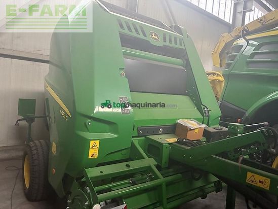 Empacadora gigant - John Deere - v451g