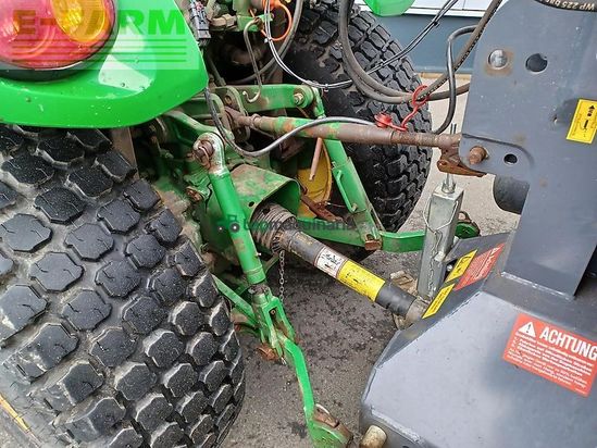 Tractor agrícola - John Deere - 3046r