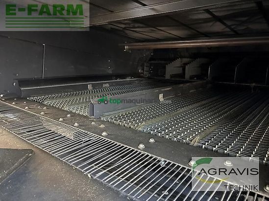 Cosechadora de Cereal - Claas - trion 660 terra trac allrad