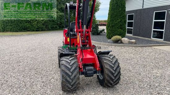 Minicargadora - Thaler - 2438s dpf brede hjul og euro-skifte
