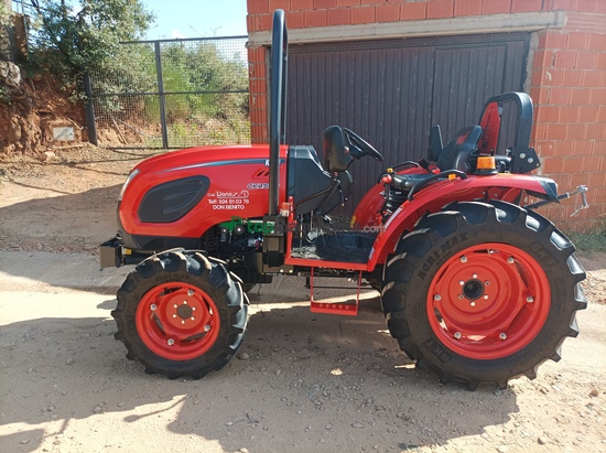 Tractor agrícola - Kioti - CK4530