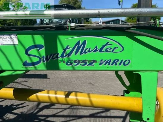 Rastrillo - Deutz-Fahr - swatmaster 6952 vario