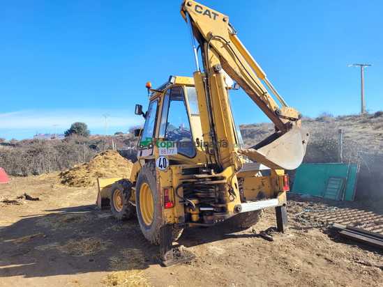 Retroexcavadora mixta Caterpilar 438 turbo 4x4