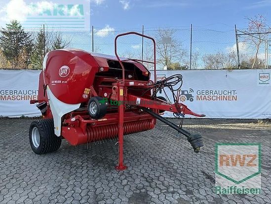 Empacadora gigant - Welger - rp 245