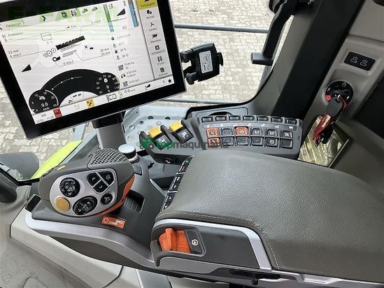 Cosechadora de Cereal - Claas - trion 750 terra trac