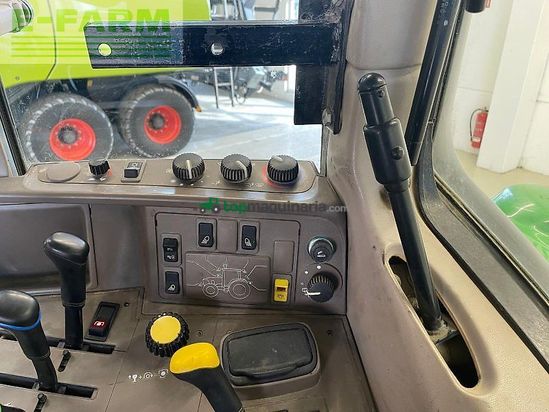 Tractor agrícola - John Deere - 6830