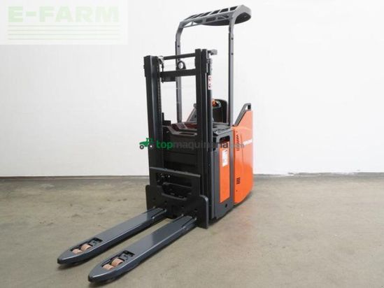 Elevadora - Linde - d 12 sp 133