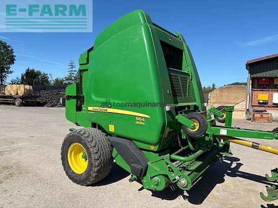 Empacadora gigant - John Deere - 864