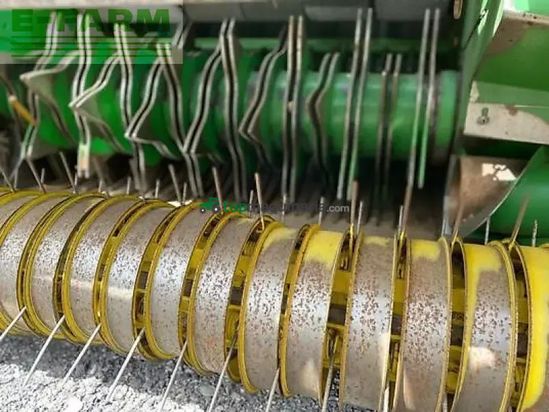 Empacadora gigant - John Deere - 592 maxicut