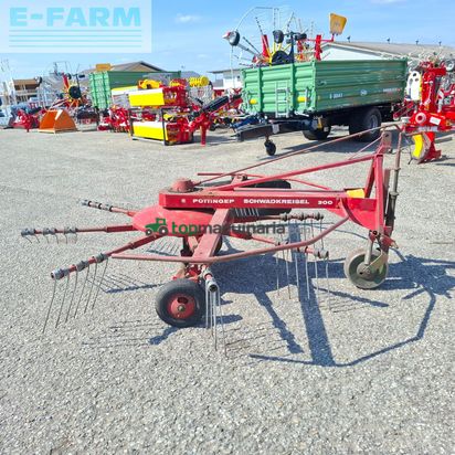 Rastrillo -  - Schwader / SK 300