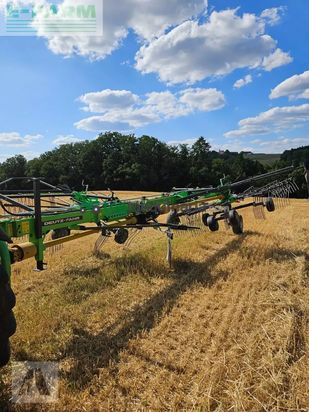 Rastrillo - Deutz-Fahr - 6952 vario terralink quattro