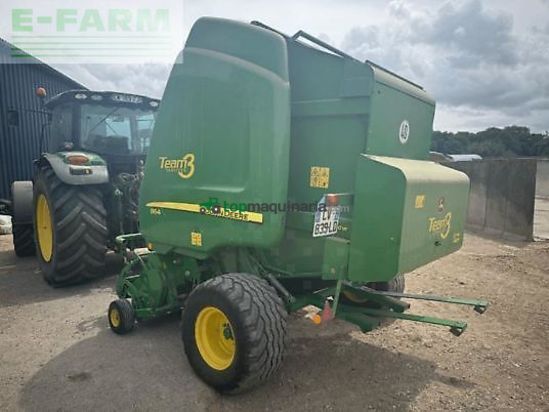Empacadora gigant - John Deere - 864