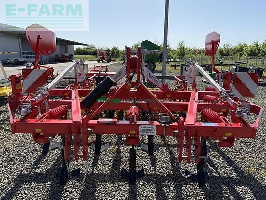 Cultivador - Pöttinger - synkro 3030 nova