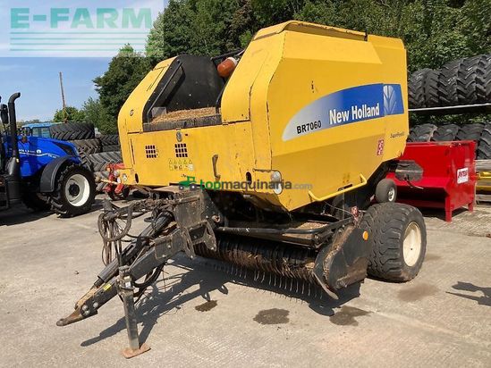 Empacadora gigant - New Holland - br7060