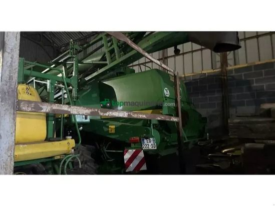 Cosechadora de Cereal - John Deere - t550