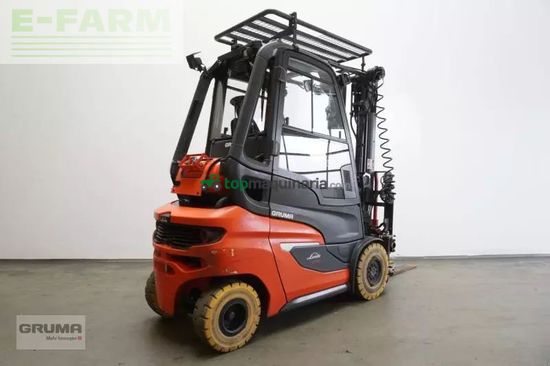 Elevadora - Linde - h 30 t 1202