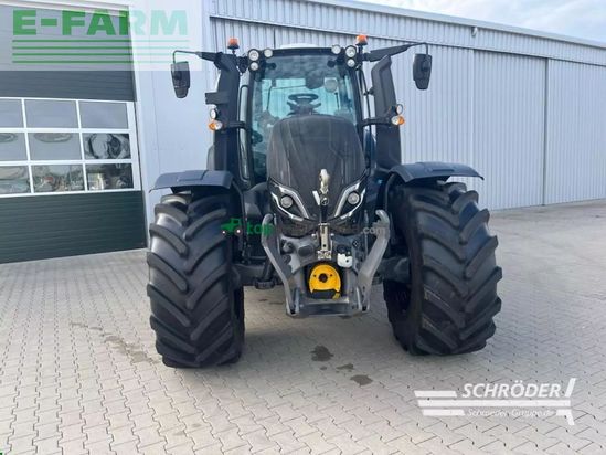 Tractor agrícola - Valtra - t 215 d unlimited | rtk