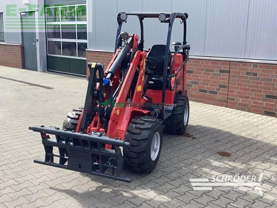 Minicargadora - Schaffer - 2028 slt